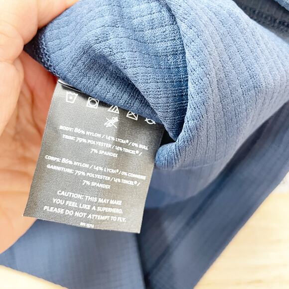 NoBull Women's Blue Waffle Knit Long Sleeve V Neck Performance Top Shirt XS - Picture 5 of 5